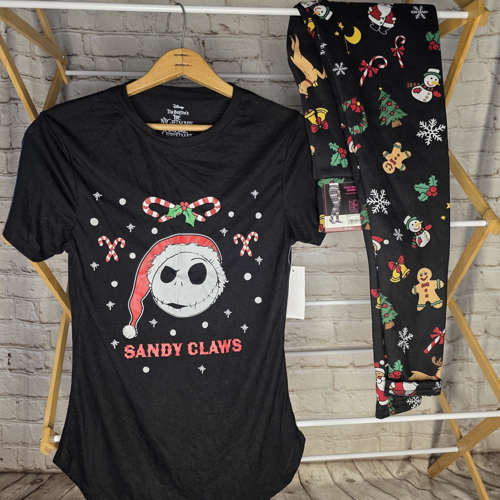 Disney Woman's SANDY CLAWS Xmas Set